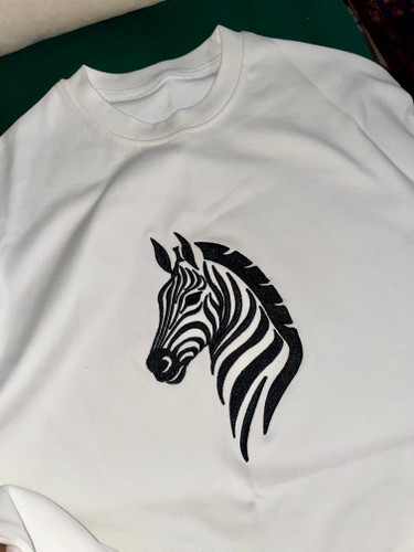 تی شرت زنانه مدل zebra با طرح گلدوزی و دو رو پنبه